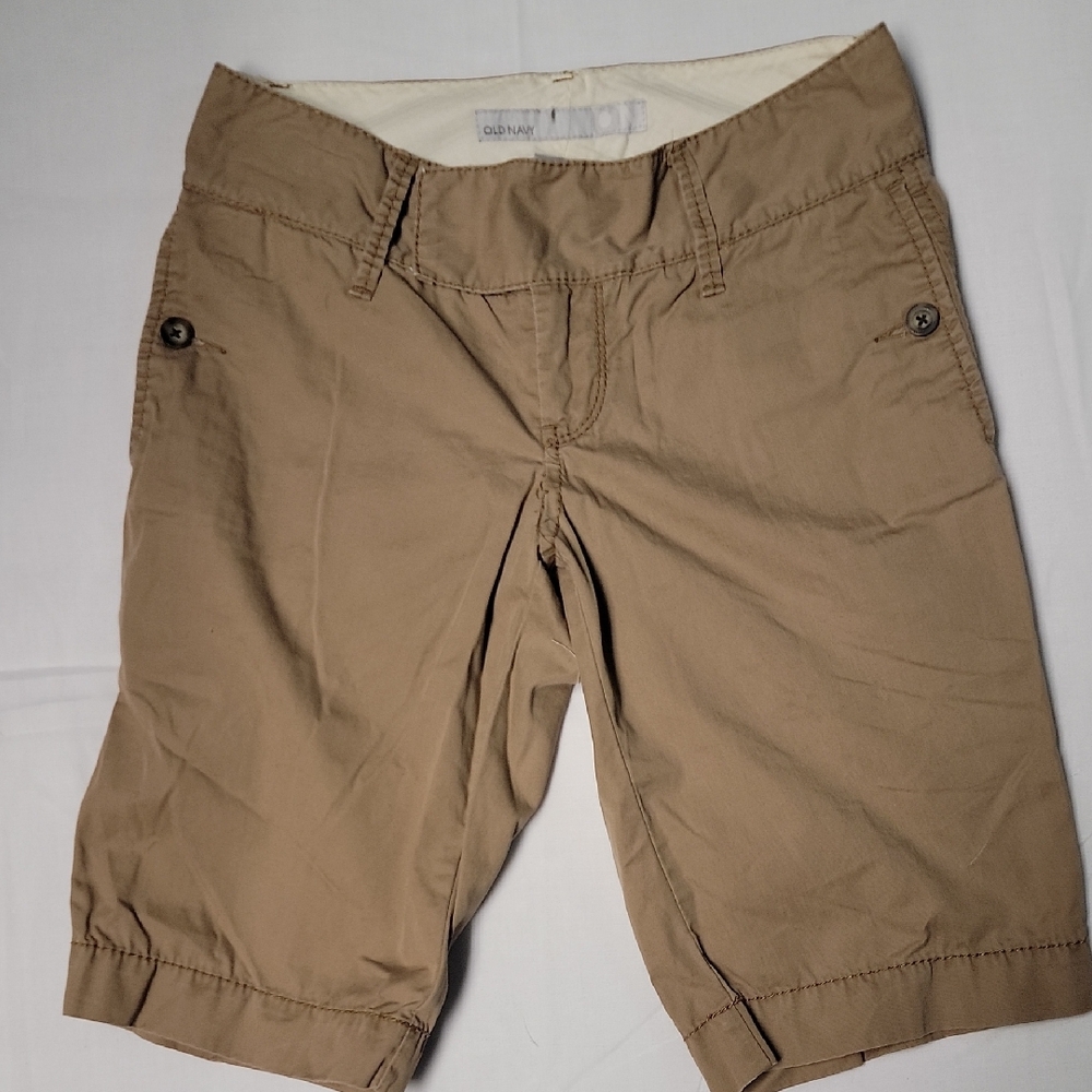 Old Navy Women's Tan Bermuda Shorts